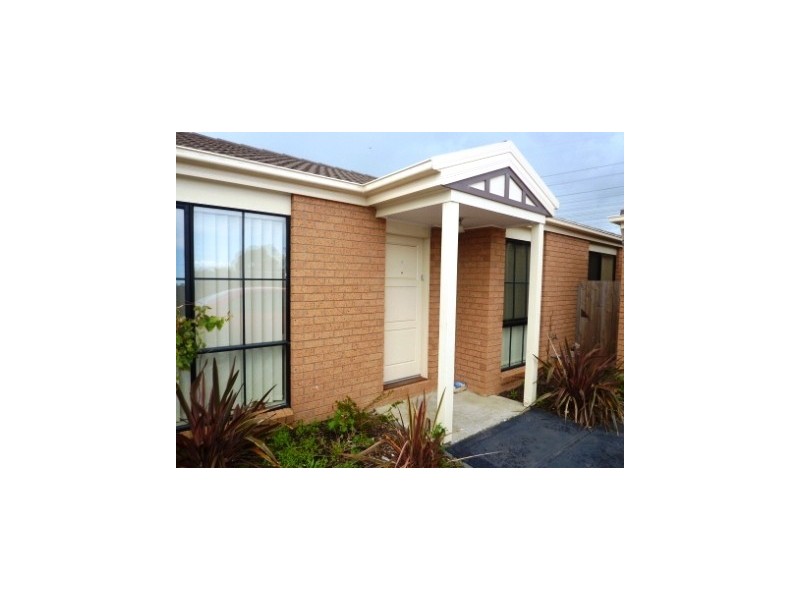 2/47-49 BELLA CRESCENT, Hallam VIC 3803