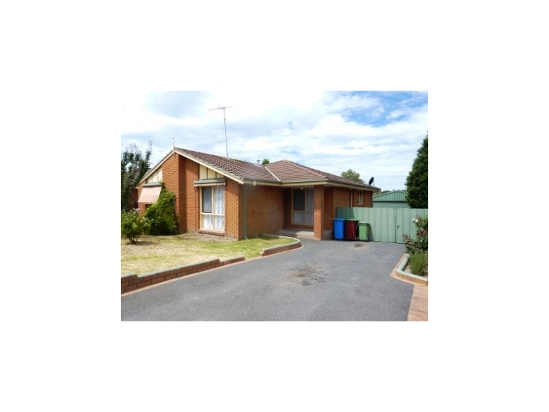 40  Verona Drive, Hampton Park VIC 3976
