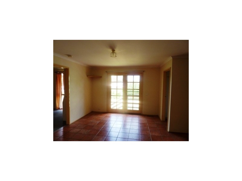 40  Verona Drive, Hampton Park VIC 3976