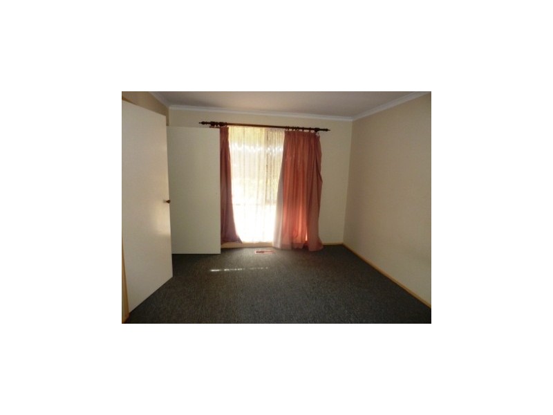 40  Verona Drive, Hampton Park VIC 3976