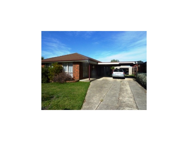 8 Marjoram Close, Hallam VIC 3803