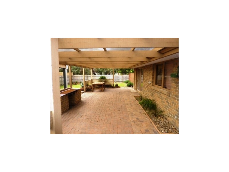 3 Caron Close, Hallam VIC 3803