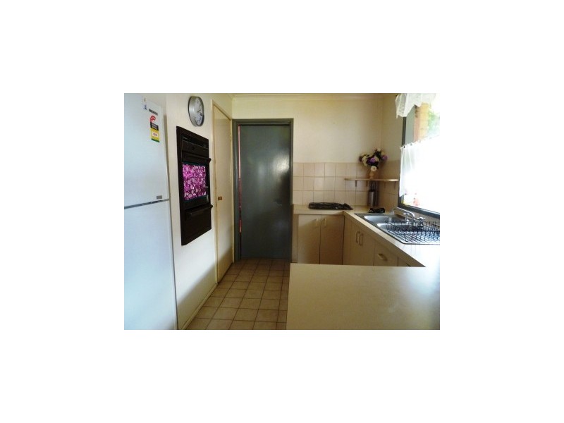 7  Godwin Crescent, Cranbourne North VIC 3977