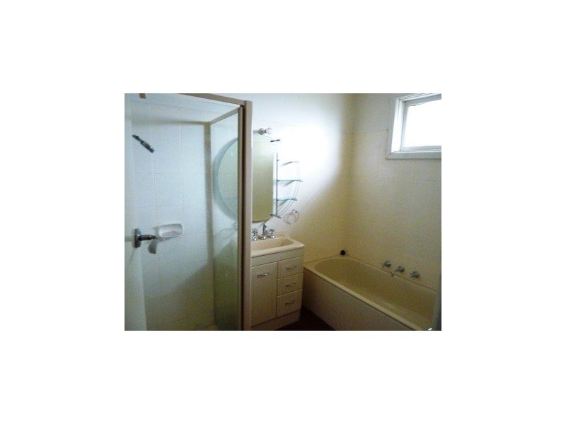 81 Wanda, Mulgrave VIC 3170