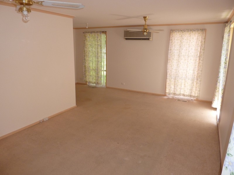 13 Highland Avenue, Hampton Park VIC 3976