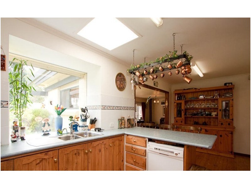 11 Carlisle Road, Hallam VIC 3803