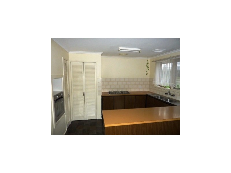 12 Bickford, Hallam VIC 3803