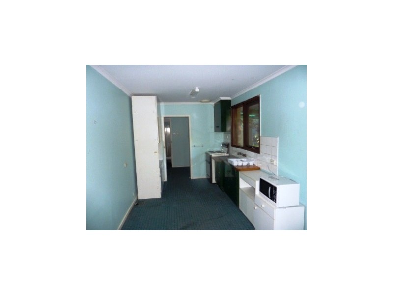 182 Princes Highway, Hallam VIC 3803