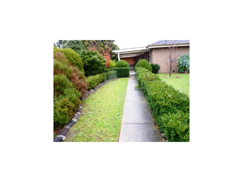 11 Highland, Hampton Park VIC 3976