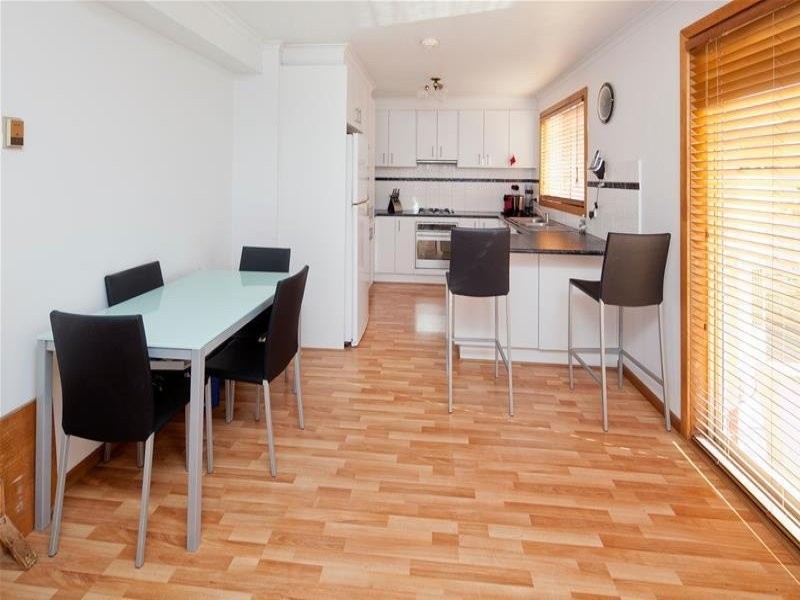 14/8-10 Belgrave Hallam rd, Hallam VIC 3803