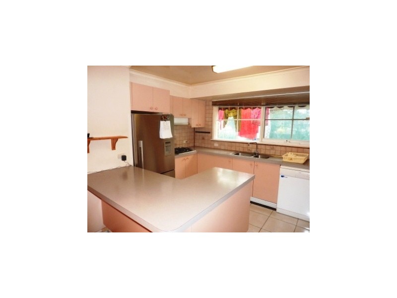 23 Adam Ave, Hallam VIC 3803