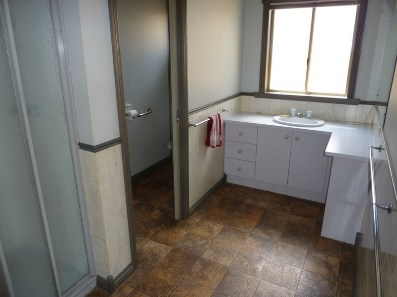 1/162 Princes Highway, Hallam VIC 3803