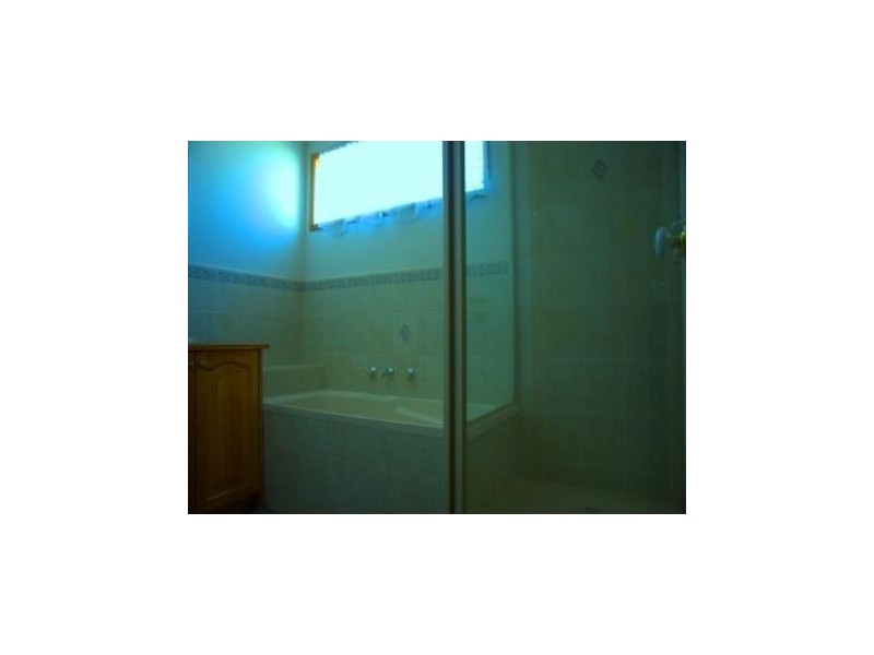 5B Jabiru Place, Hallam VIC 3803