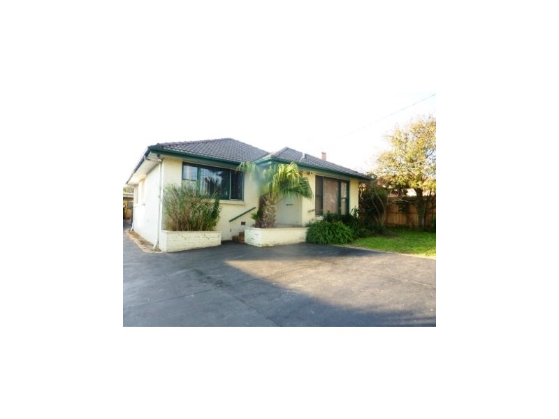 2/162 PRINCES HIGHWAY, Hallam VIC 3803