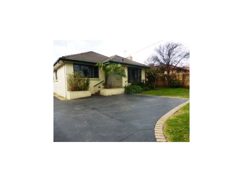 2/162 PRINCES HIGHWAY, Hallam VIC 3803