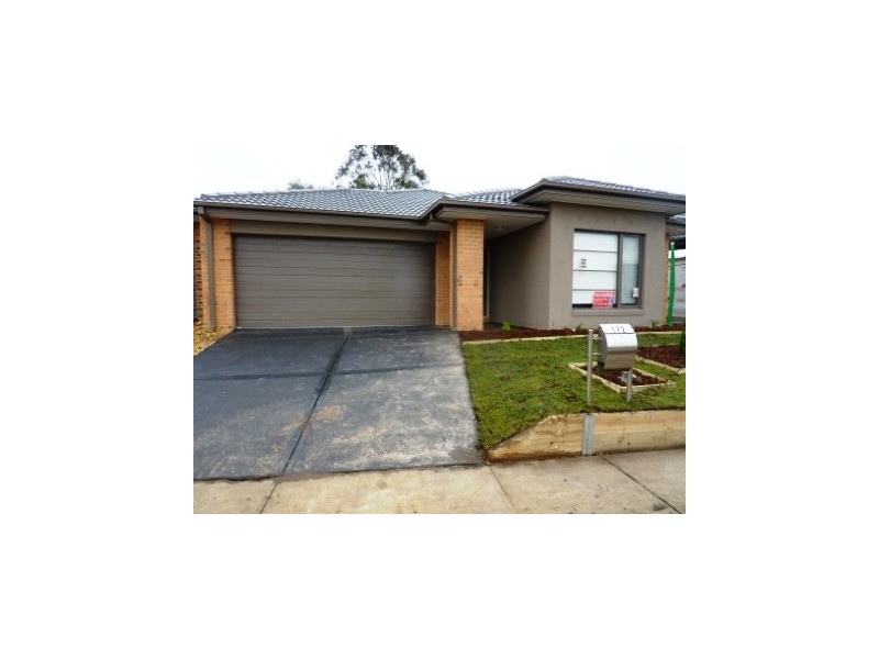 172 Selandra Boulevard, Clyde North VIC 3978