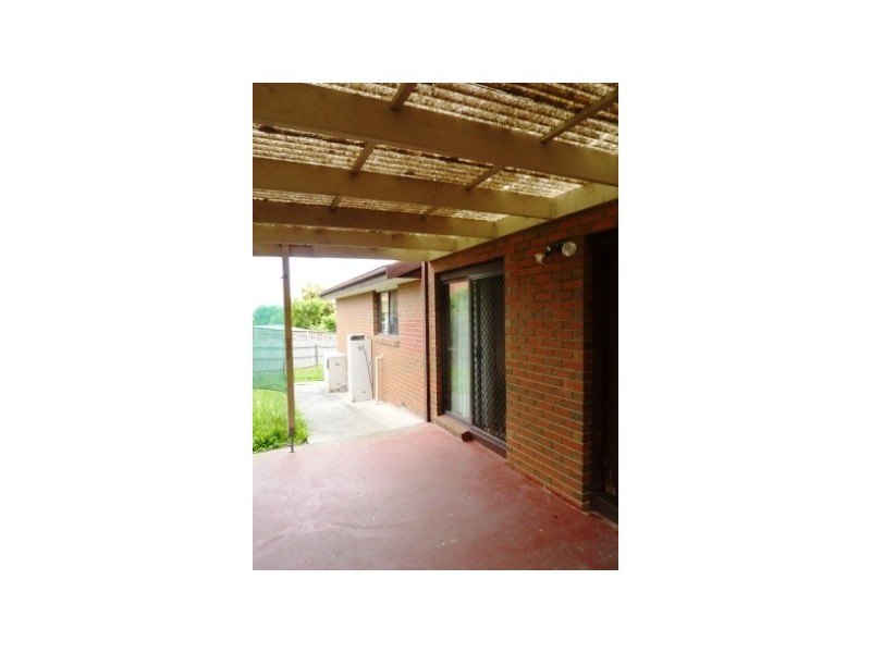 8 Schuler Court, Narre Warren VIC 3805