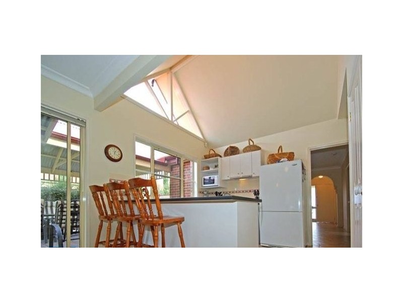 22 Hasluck Crescent, Lynbrook VIC 3975