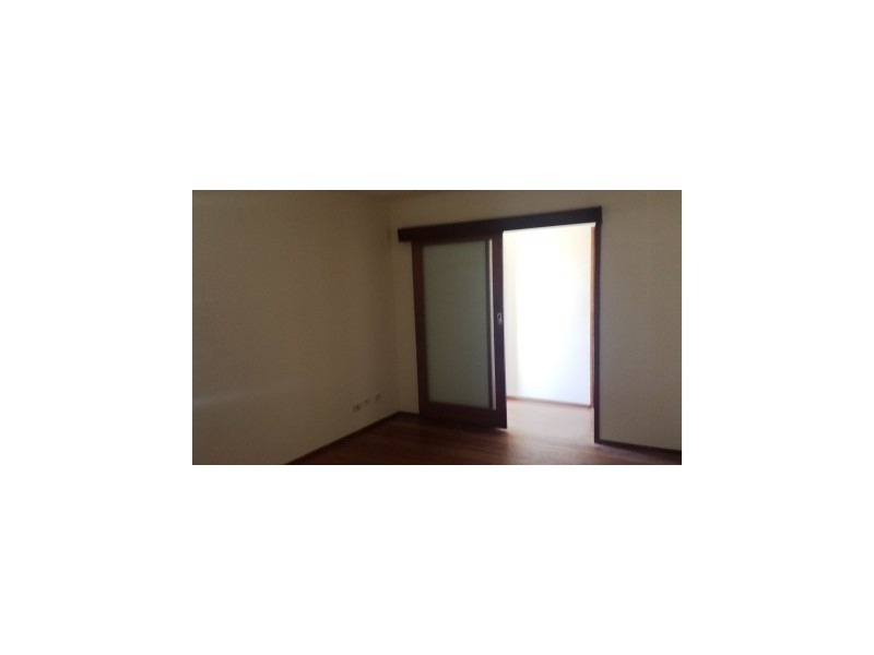 1/90 Burden, Springvale VIC 3171