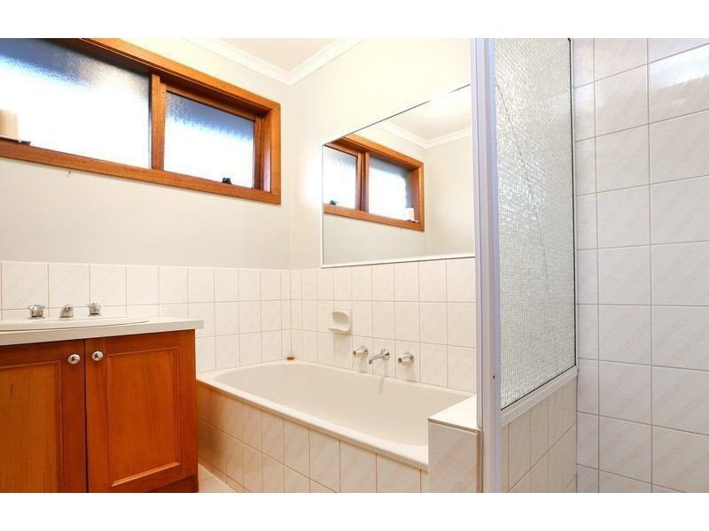 21 Marjoram Close, Hallam VIC 3803