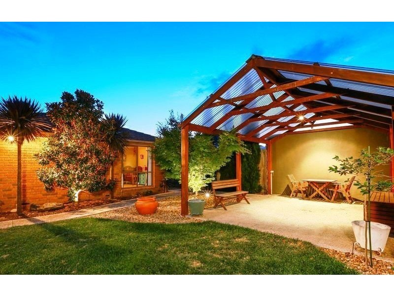 21 Marjoram Close, Hallam VIC 3803