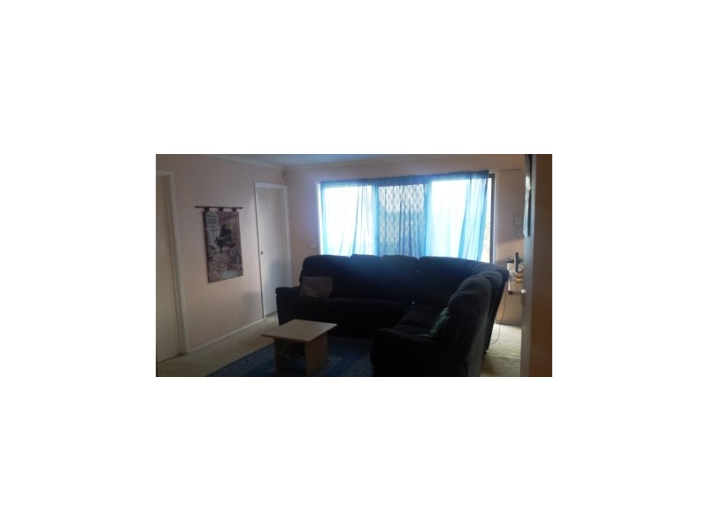 59 Hinrichsen, Hallam VIC 3803