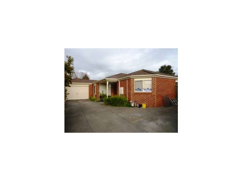 2/54 Ivan crescent, Hampton Park VIC 3976