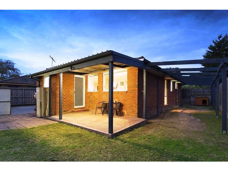 70 Albert Road, Hallam VIC 3803