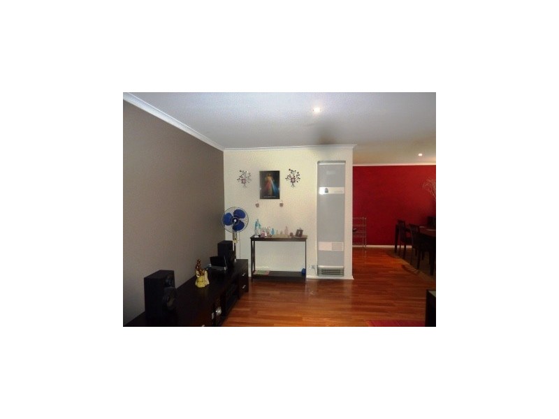 28 Warren close, Narre Warren VIC 3805