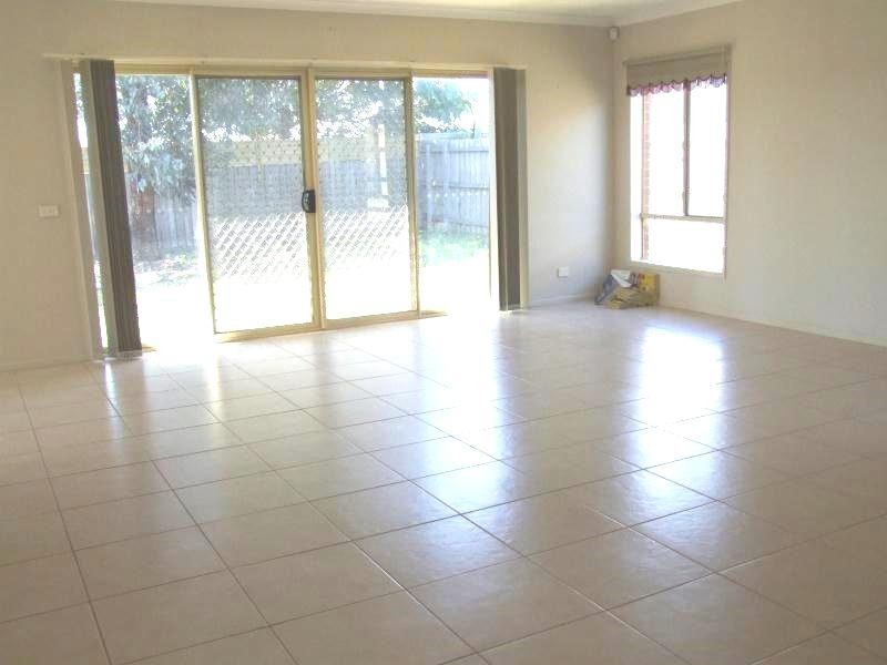 49 Tuileries Rise, Narre Warren South VIC 3805