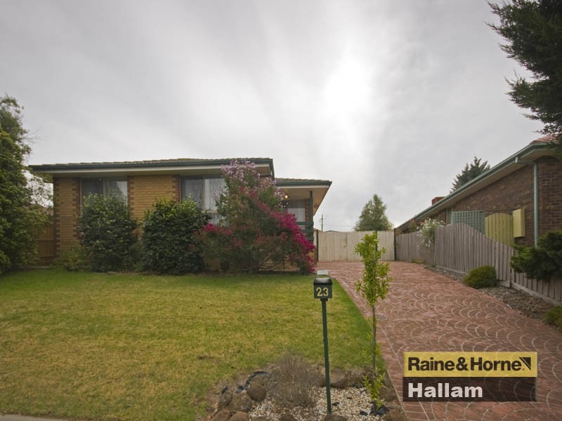 23 Weeden Crescent, Hallam VIC 3803