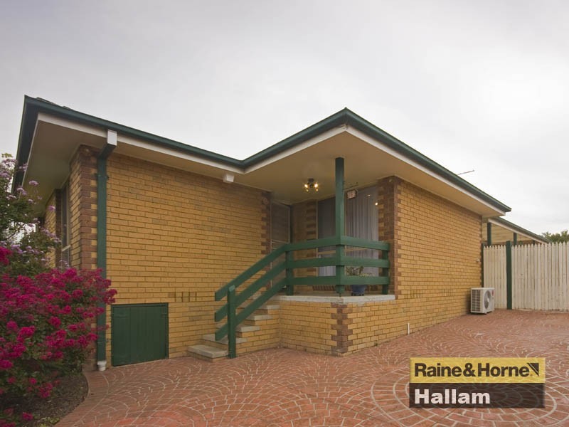 23 Weeden Crescent, Hallam VIC 3803