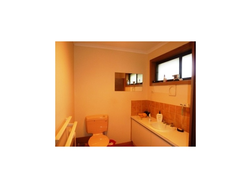 22  Ohio Crescent, Narre Warren VIC 3805