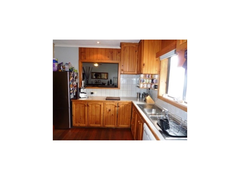 11 Princes  Domain Drive, Hallam VIC 3803