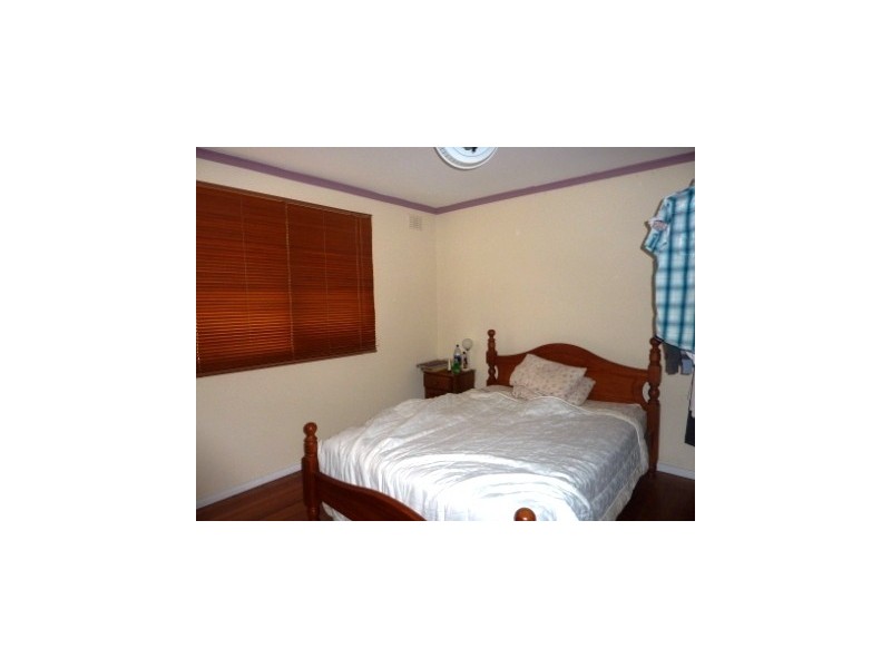 15 Princes Domain Drive, Hallam VIC 3803