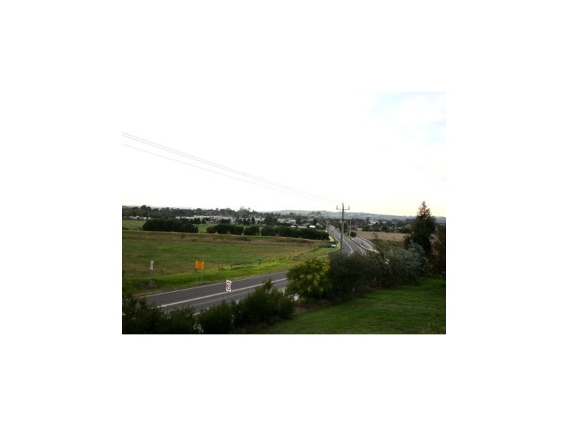 2 Halcyon Way, Narre Warren South VIC 3805