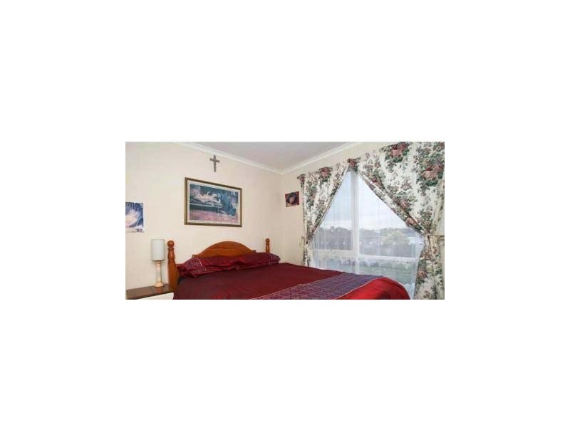 11 Eyebright Square, Hallam VIC 3803