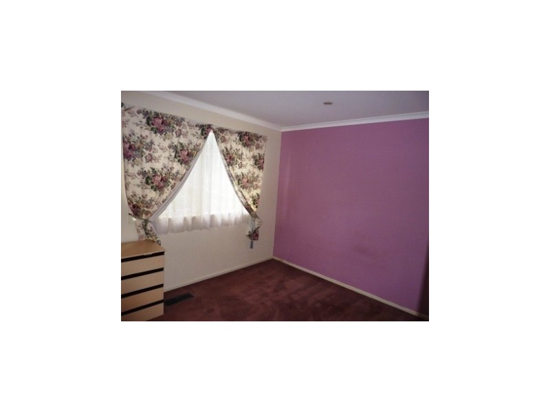 11 Eyebright Square, Hallam VIC 3803