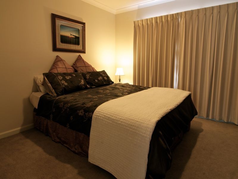 70 Paterson Drive, Lynbrook VIC 3975