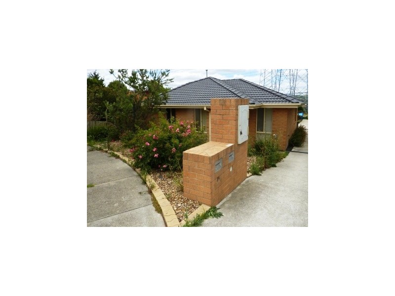 1/61 George Chudleigh Drive, Hallam VIC 3803