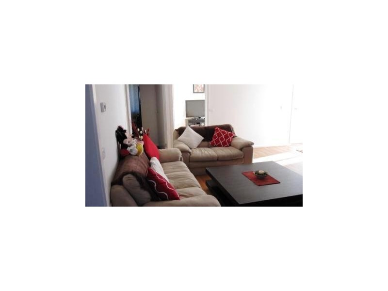 1/61 George Chudleigh Drive, Hallam VIC 3803