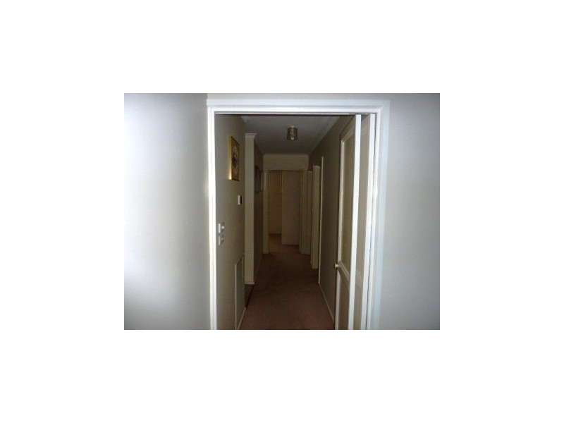 17  Redfern, Eumemmerring VIC 3177