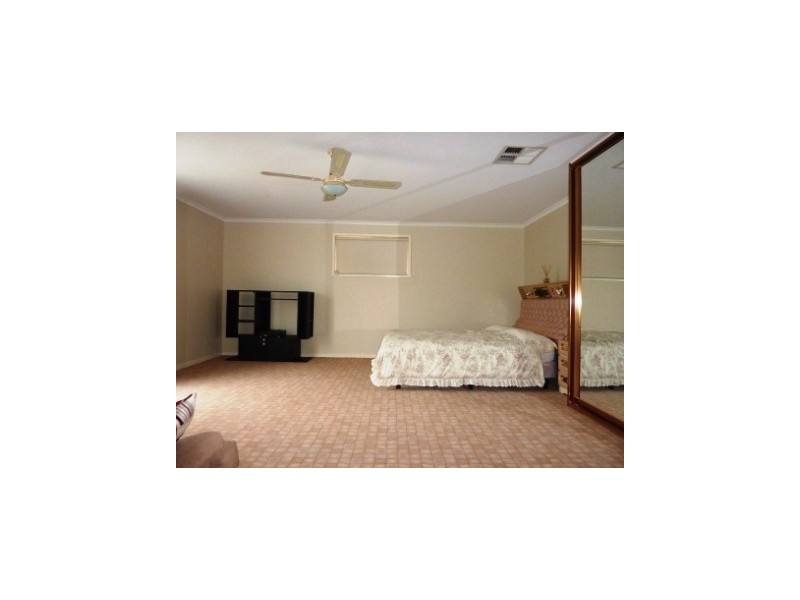 17  Redfern, Eumemmerring VIC 3177