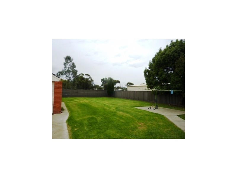 17  Redfern, Eumemmerring VIC 3177