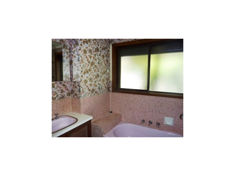 68 Kays Avenue, Hallam VIC 3803