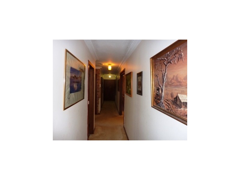 68 Kays Avenue, Hallam VIC 3803