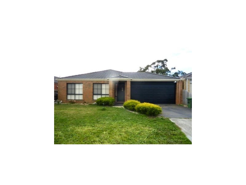 21 GLENORA WAY, Hampton Park VIC 3976
