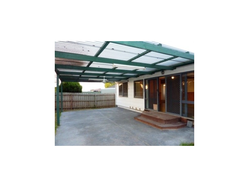 21 Louis Street, Doveton VIC 3177