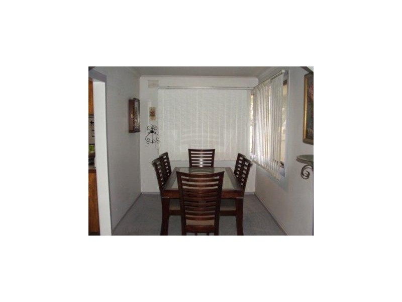 2 Mountview Ave, Hallam VIC 3803