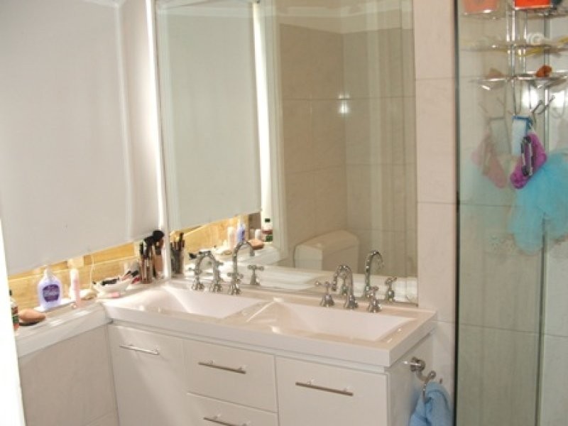 2 Mountview Ave, Hallam VIC 3803